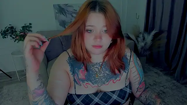 MoonLghte online show from 5, 10, 2025