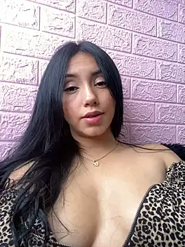 sweet kitty0110 online show from 11, 3, 2025