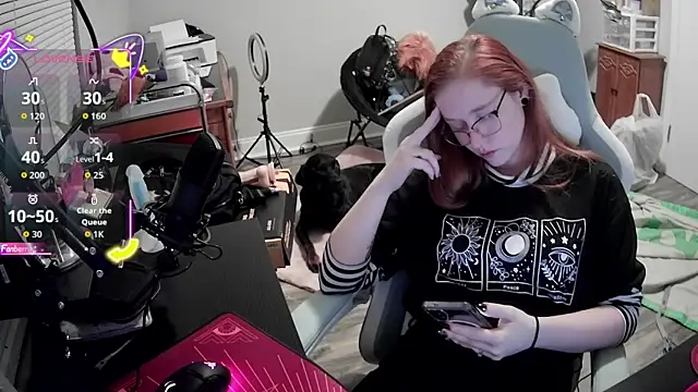 LilyFoxxx online show from 28, 9, 2025