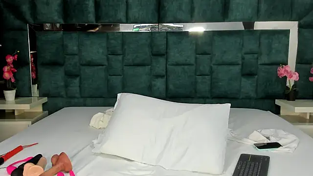 valtira nova online show from 13, 9, 2025