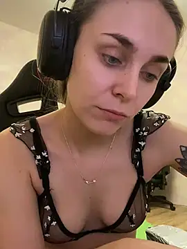 Burning girlss online show from 30, 12, 2024