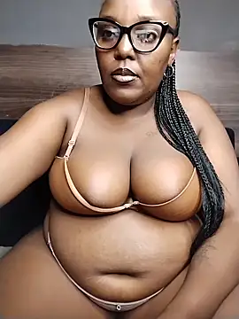 CHERRYYUMMY online show from 14, 4, 2026