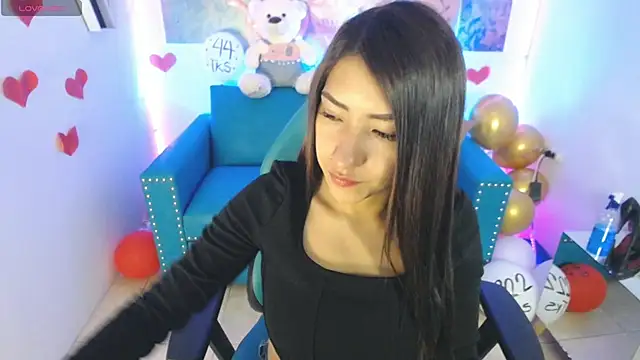 Sofi hot 4m online show from 25, 2, 2025