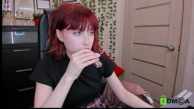 Snapshot of ElizaNik_ chatting on 30, 6, 2026 ElizaNik online show from 30, 6, 2026