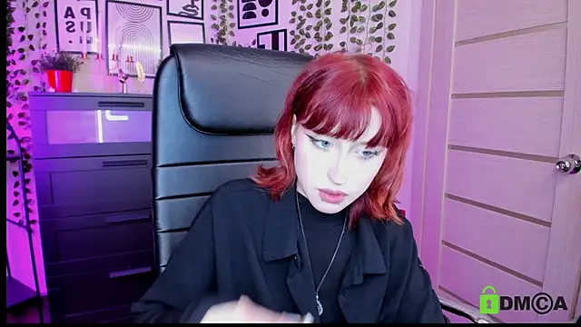 Snapshot of ElizaNik_ chatting on 17, 7, 2026 ElizaNik online show from 17, 7, 2026