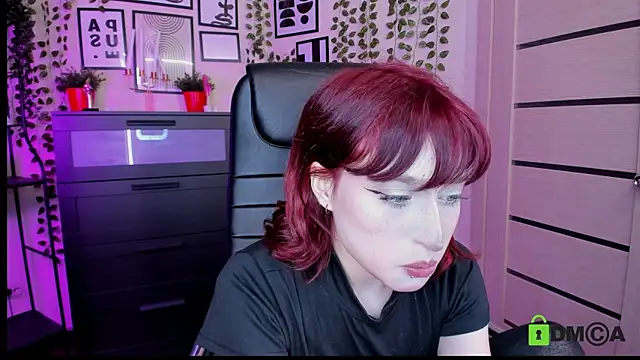 Snapshot of ElizaNik_ chatting on 31, 7, 2026 ElizaNik online show from 31, 7, 2026
