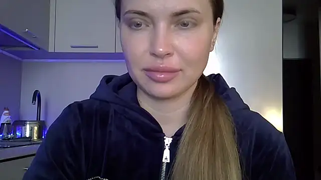 Snapshot of Lucky_Anna chatting on 26, 4, 2026 Lucky Anna online show from 26, 4, 2026