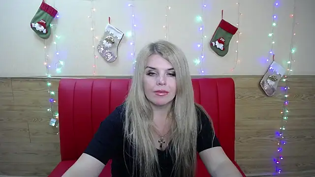 Snapshot of Julya_Barbi chatting on 6, 1, 2025 Julya Barbi online show from 6, 1, 2025