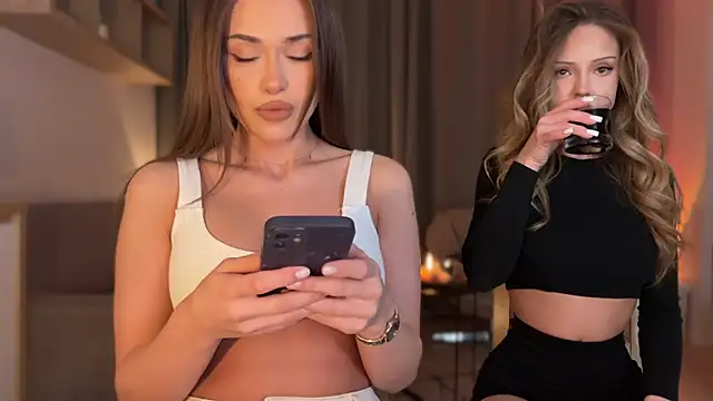 Snapshot of Julia_RL chatting on 2, 2, 2026 Julia RL online show from 2, 2, 2026