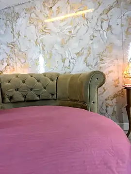 Snapshot of khloeblake chatting on 25, 11, 2025 khloeblake online show from 25, 11, 2025