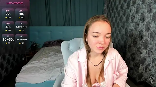 Christy Little online show from 24, 12, 2024