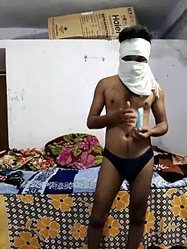 Snapshot of hot_wife_35 chatting on 2, 11, 2025 hot wife 35 online show from 2, 11, 2025