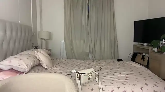 Snapshot of blairbella chatting on 21, 2, 2025 blairbella online show from 21, 2, 2025