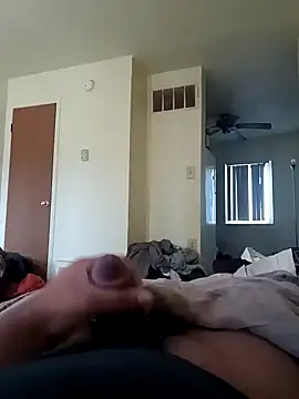 Snapshot of dvaughn3117 chatting on 3, 1, 2025 dvaughn3117 online show from 3, 1, 2025