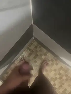 Snapshot of mylovetr1 chatting on 21, 1, 2025 mylovetr1 online show from 21, 1, 2025