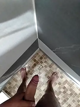 Snapshot of mylovetr1 chatting on 9, 11, 2025 mylovetr1 online show from 9, 11, 2025