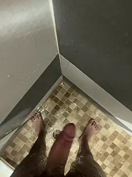 mylovetr1 online show from 15, 2, 2026