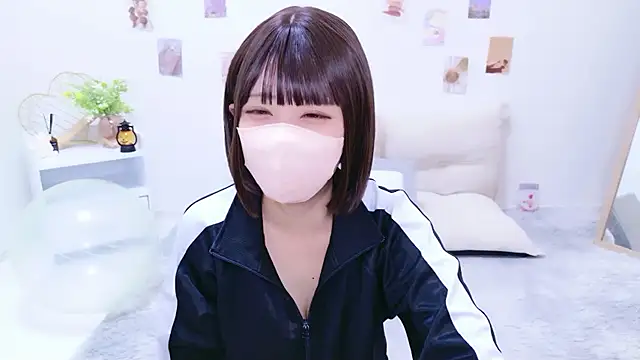 Snapshot of aki_zzz chatting on 5, 11, 2025 aki zzz online show from 5, 11, 2025