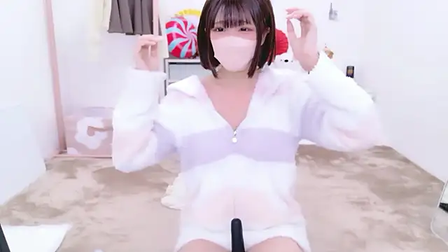 Snapshot of aki_zzz chatting on 3, 2, 2026 aki zzz online show from 3, 2, 2026