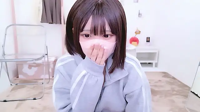 Snapshot of aki_zzz chatting on 5, 2, 2026 aki zzz online show from 5, 2, 2026