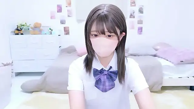 Snapshot of aki_zzz chatting on 16, 3, 2026 aki zzz online show from 16, 3, 2026