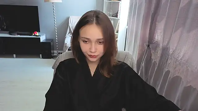 Snapshot of SweetLinaa chatting on 27, 6, 2026 SweetLinaa online show from 27, 6, 2026
