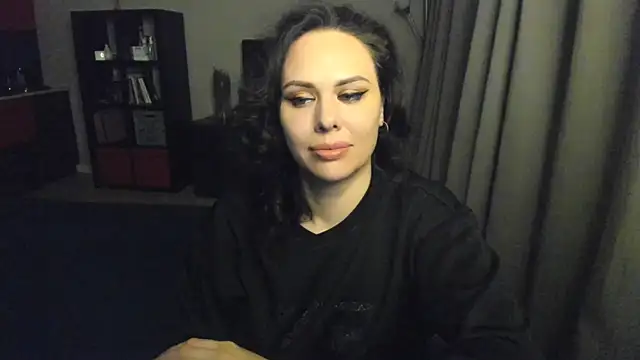 MollyCheiz online show from 22, 3, 2025