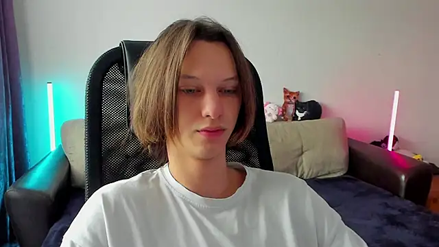 Ostin meow online show from 12, 4, 2026