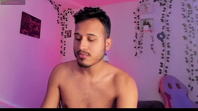 Raf brunette online show from 7, 12, 2024