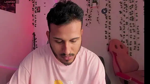 Raf brunette online show from 9, 12, 2024