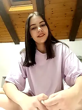 Snapshot of ella_grays chatting on 2, 12, 2024 ella grays online show from 2, 12, 2024