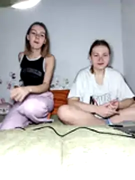 ella grays online show from 17, 2, 2026