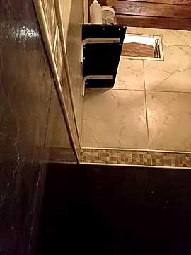 Snapshot of FlacoDani chatting on 3, 10, 2025 FlacoDani online show from 3, 10, 2025