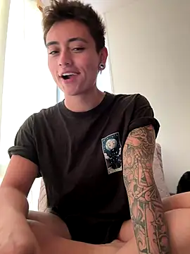 Snapshot of Chriss_gomez2 chatting on 28, 9, 2025 Chriss gomez2 online show from 28, 9, 2025