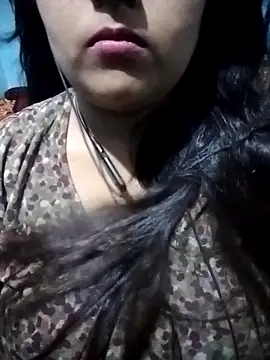 Love-Veronica online show from 25, 4, 2026