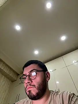 Snapshot of Hellzroom chatting on 22, 3, 2026 Hellzroom online show from 22, 3, 2026