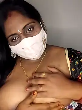 Snapshot of Sexy_Radhikaa chatting on 10, 2, 2025 Sexy Radhikaa online show from 10, 2, 2025