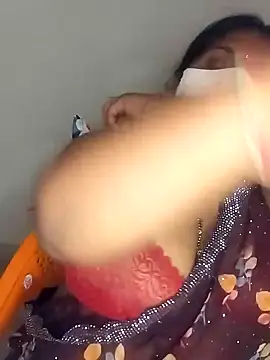 Snapshot of Sexy_Radhikaa chatting on 10, 3, 2025 Sexy Radhikaa online show from 10, 3, 2025