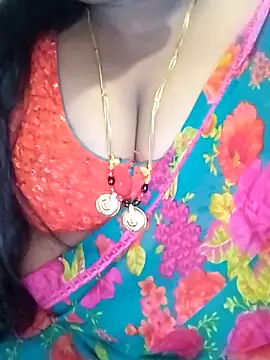 Snapshot of Sexy_Radhikaa chatting on 1, 11, 2025 Sexy Radhikaa online show from 1, 11, 2025