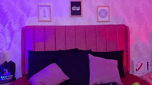 natacha  black  online show from 31, 3, 2026