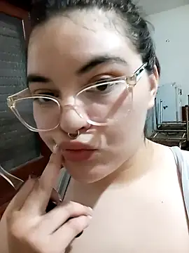 Snapshot of fresitaju chatting on 14, 11, 2025 fresitaju online show from 14, 11, 2025