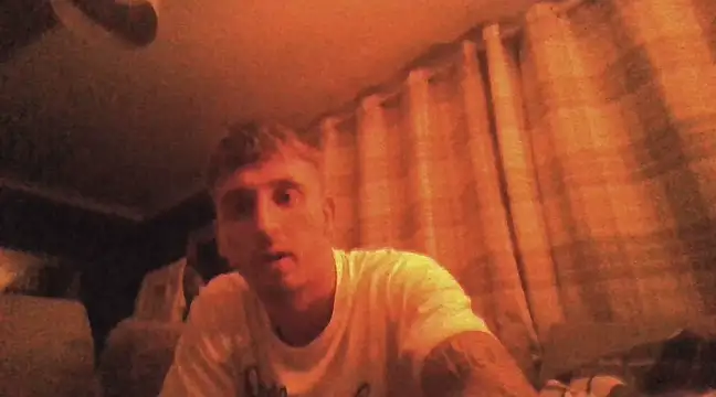 freddie90908 online show from 3, 12, 2024