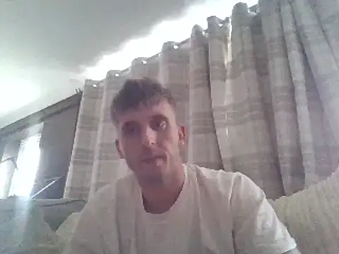 freddie90908 online show from 3, 12, 2024