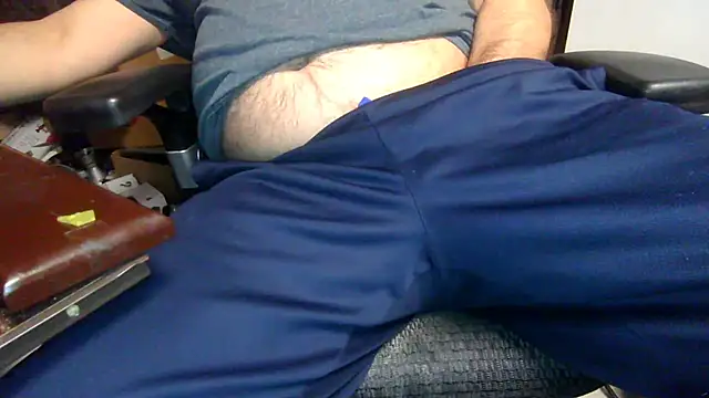 Snapshot of thickdaddy59 chatting on 3, 12, 2024 thickdaddy59 online show from 3, 12, 2024