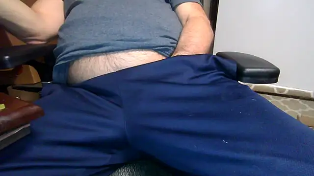 Snapshot of thickdaddy59 chatting on 5, 12, 2024 thickdaddy59 online show from 5, 12, 2024