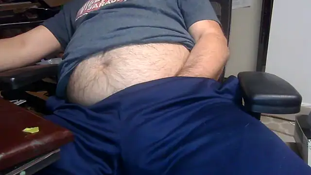 Snapshot of thickdaddy59 chatting on 29, 12, 2024 thickdaddy59 online show from 29, 12, 2024