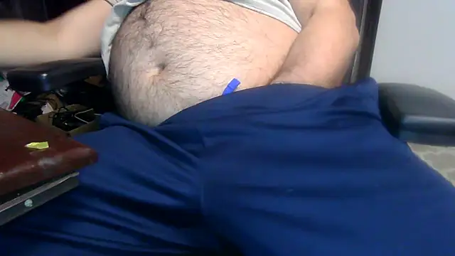 Snapshot of thickdaddy59 chatting on 15, 1, 2025 thickdaddy59 online show from 15, 1, 2025