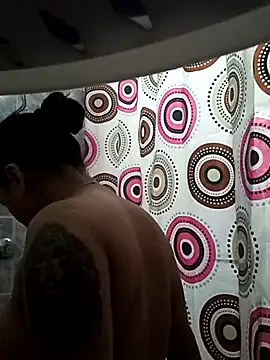 Naomy veracruz  online show from 4, 12, 2025