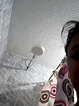 Naomy veracruz  online show from 18, 1, 2026