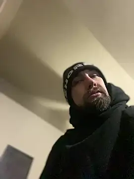 Snapshot of Fuckboy4public chatting on 25, 12, 2024 Fuckboy4public online show from 25, 12, 2024